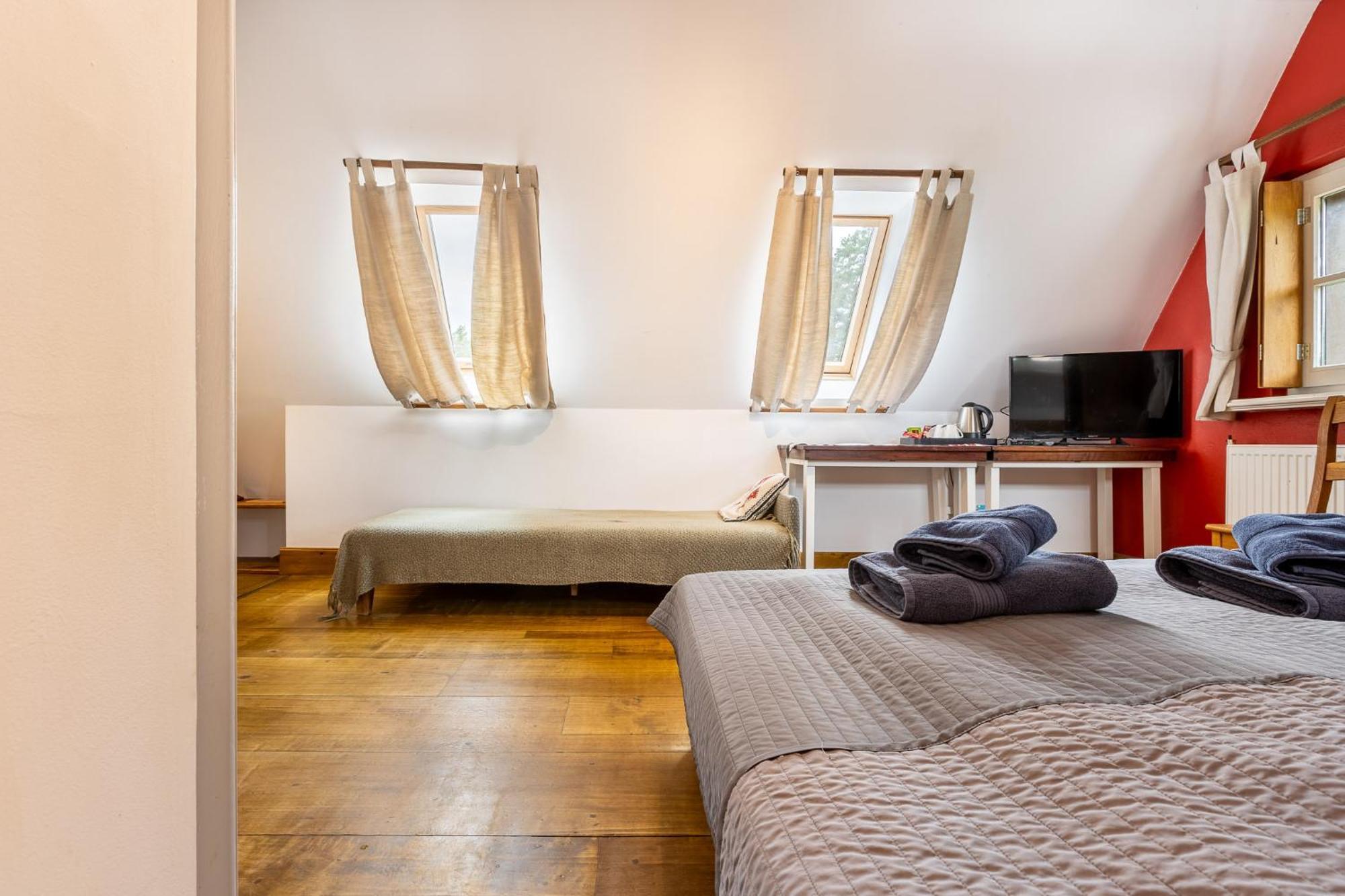 Bed and Breakfast Gosciniec Pod Zajacem à Oleśnica Extérieur photo